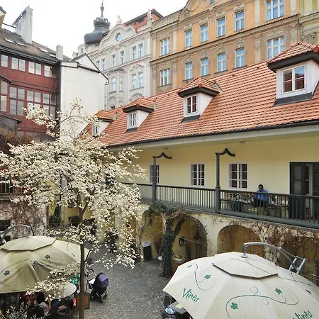 Hastal Gallery Prag